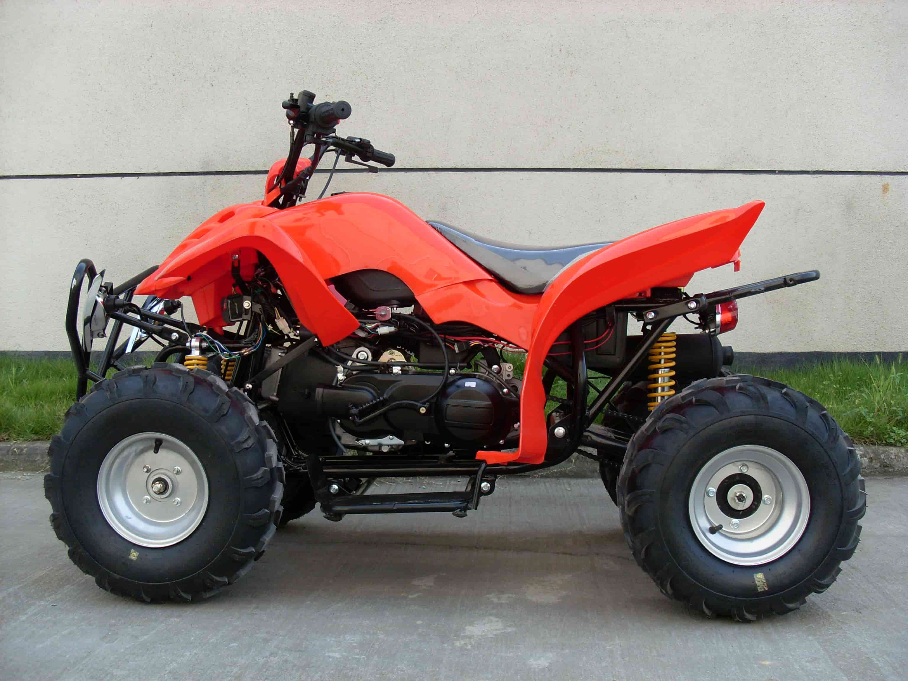 264 unités 150cc Gy6 Automtatic ATV Quads seront expédiées en Colombie