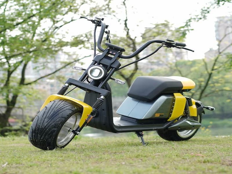 Scooter électrique S701 60V 1500/2000/3000W avec roue en aluminium de 12"